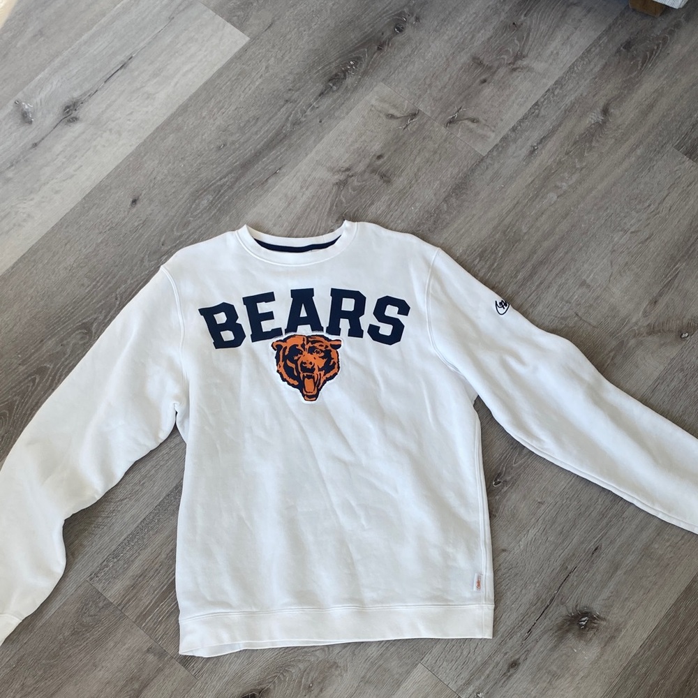 Nike women’s Chicago bears sweatshirt